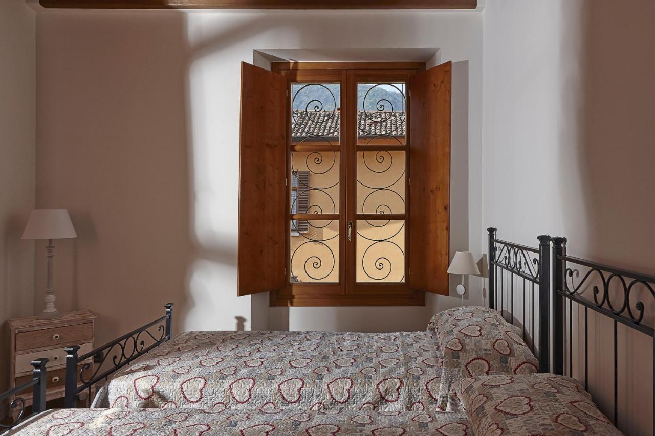 Joivy Charming Apartment Centre Of Como Buitenkant foto
