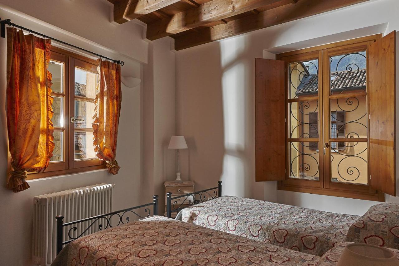 Joivy Charming Apartment Centre Of Como Buitenkant foto