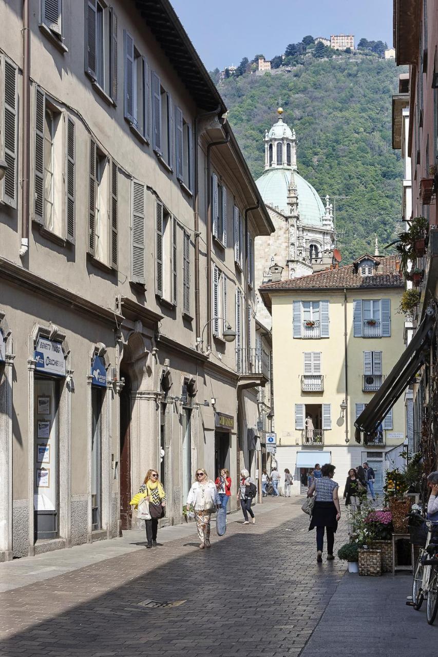 Joivy Charming Apartment Centre Of Como Buitenkant foto