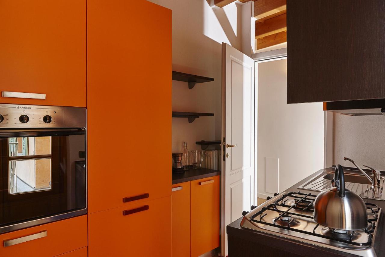 Joivy Charming Apartment Centre Of Como Buitenkant foto