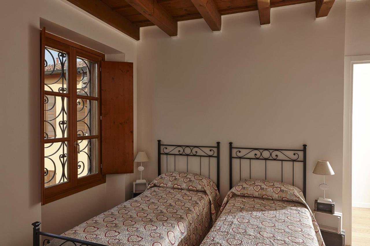 Joivy Charming Apartment Centre Of Como Buitenkant foto